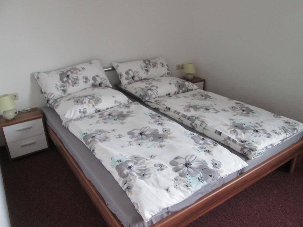 Hotel Tivoli Zerbst Zewnętrze zdjęcie