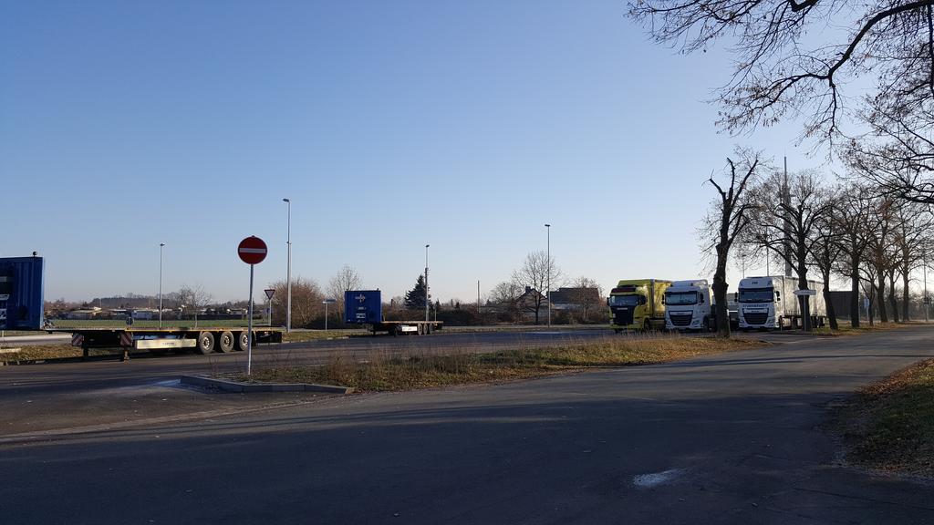 Hotel Tivoli Zerbst Zewnętrze zdjęcie
