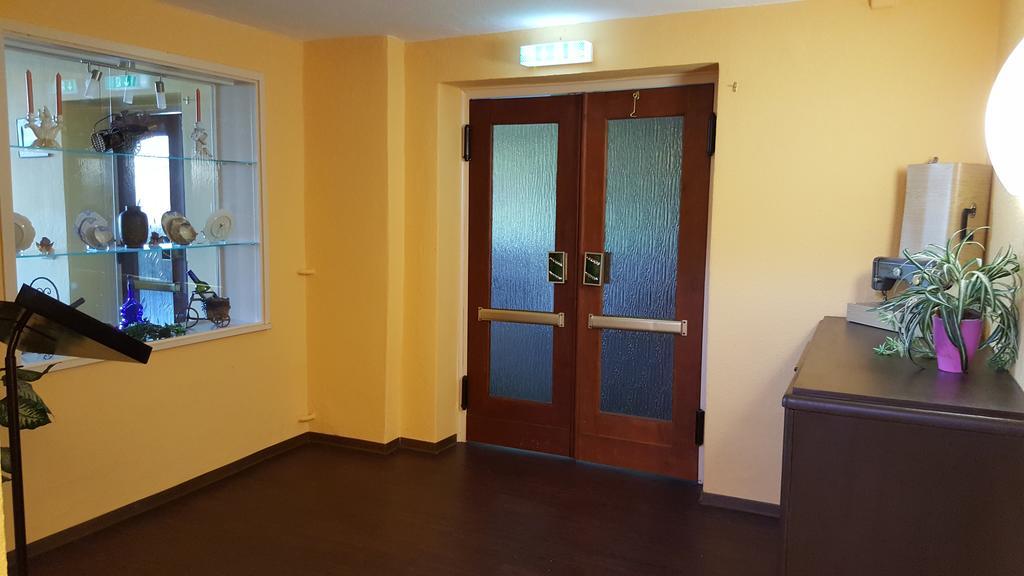 Hotel Tivoli Zerbst Zewnętrze zdjęcie